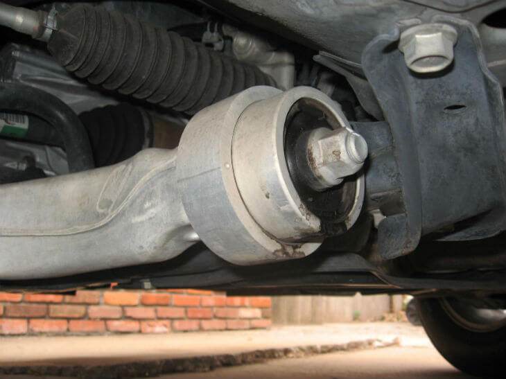 How To Tell If Car Bushing Need Change?